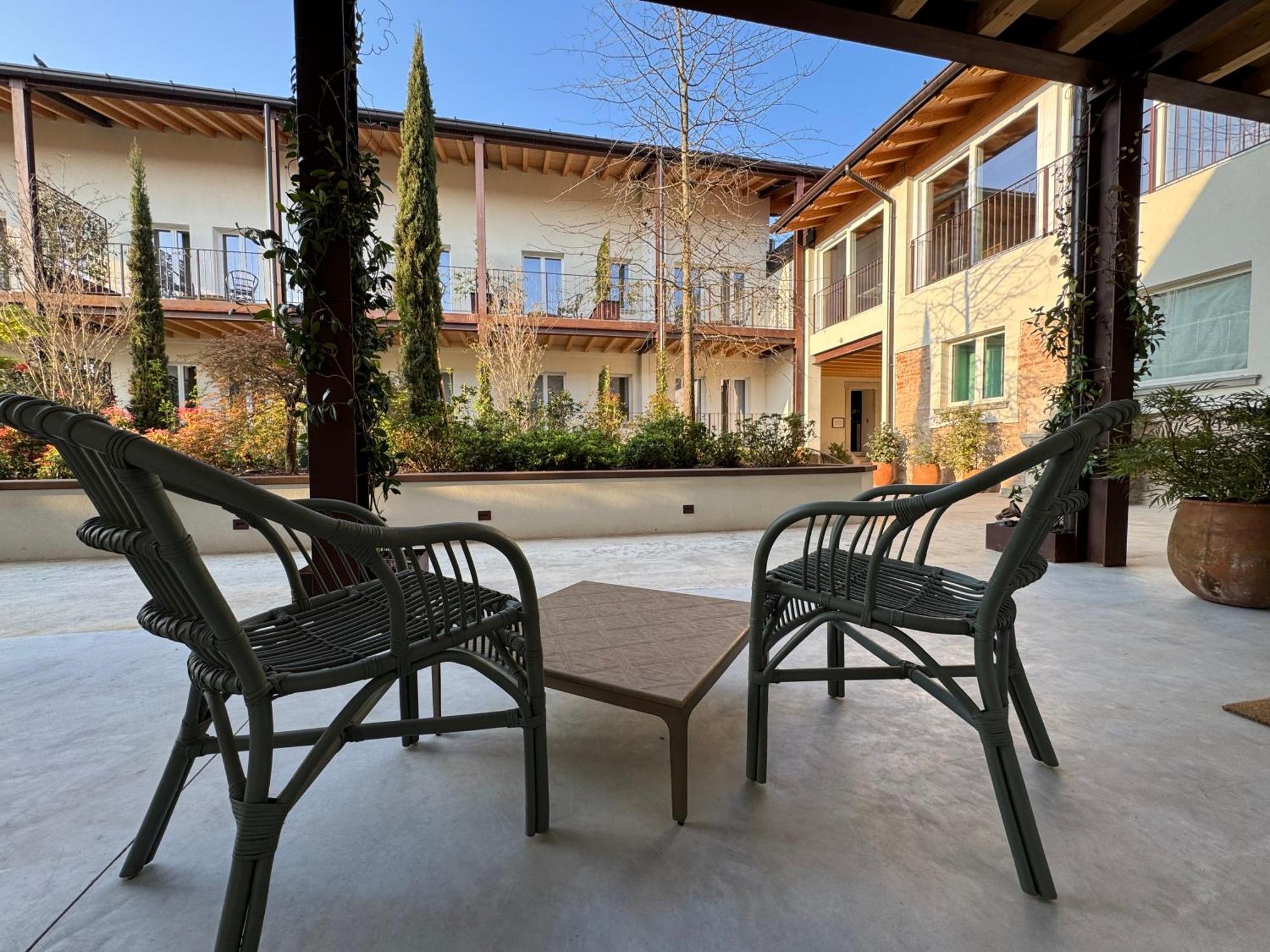 Tenuta Acquaviva Travagliato Exterior photo
